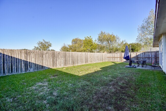 Building Photo - 20802 Oak Rain Ct