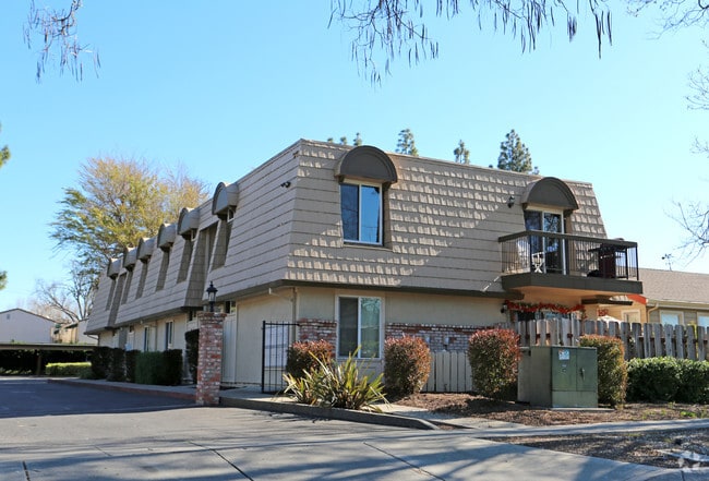 Primary Photo - Fairview Apartments
