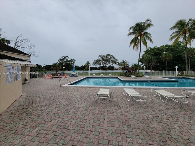 Building Photo - 15320 SW 106th Terrace