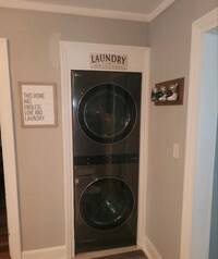 Building Photo - 5708 St Elmo Ave