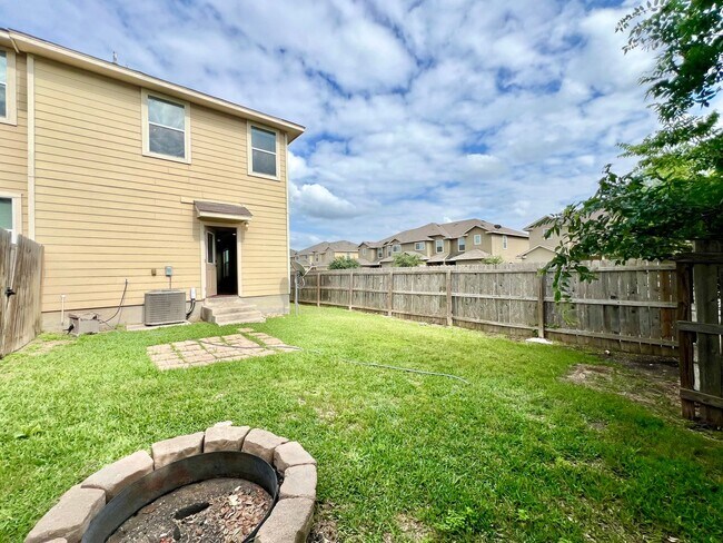 Building Photo - 14103 Veneto Dr