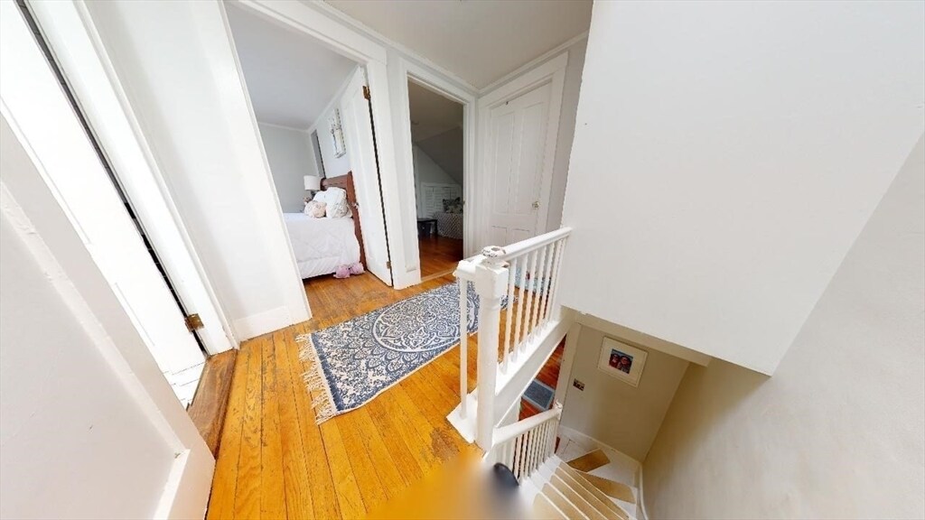Building Photo - 408 Sumner St