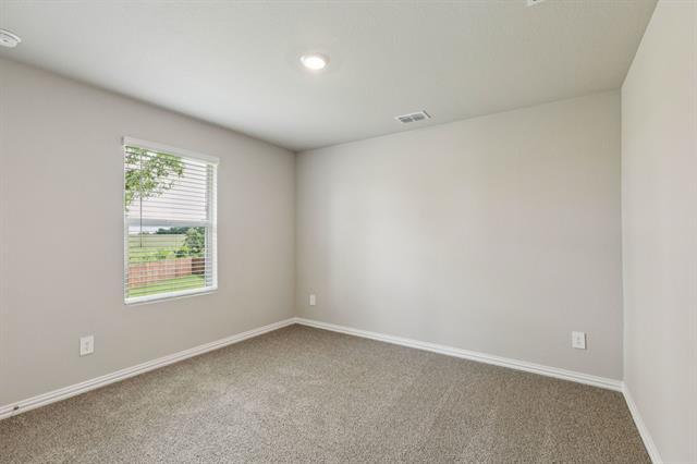 Building Photo - 4018 Sandstone Dr