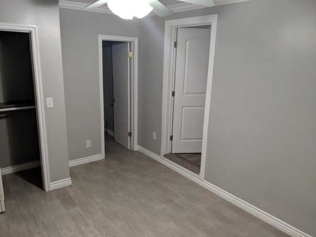 Building Photo - 2537 Maynard Dr