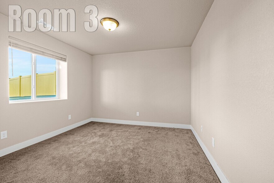 Building Photo - 5168 Roundhouse Dr