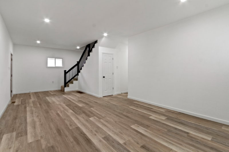 Building Photo - 55 N Chester Ave