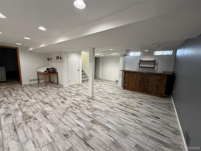 Building Photo - 21141 E Glen Haven Cir