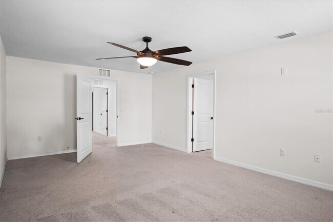 Building Photo - 8455 Clearway Dr