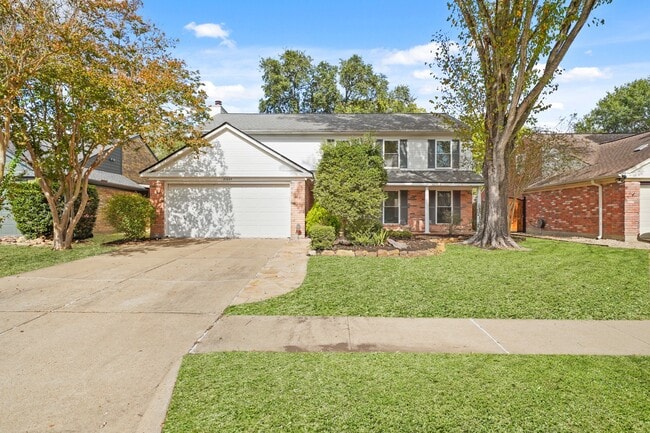 Building Photo - 21226 Park Willow Dr