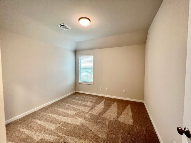 Building Photo - 18426 Palmetto Vw Dr