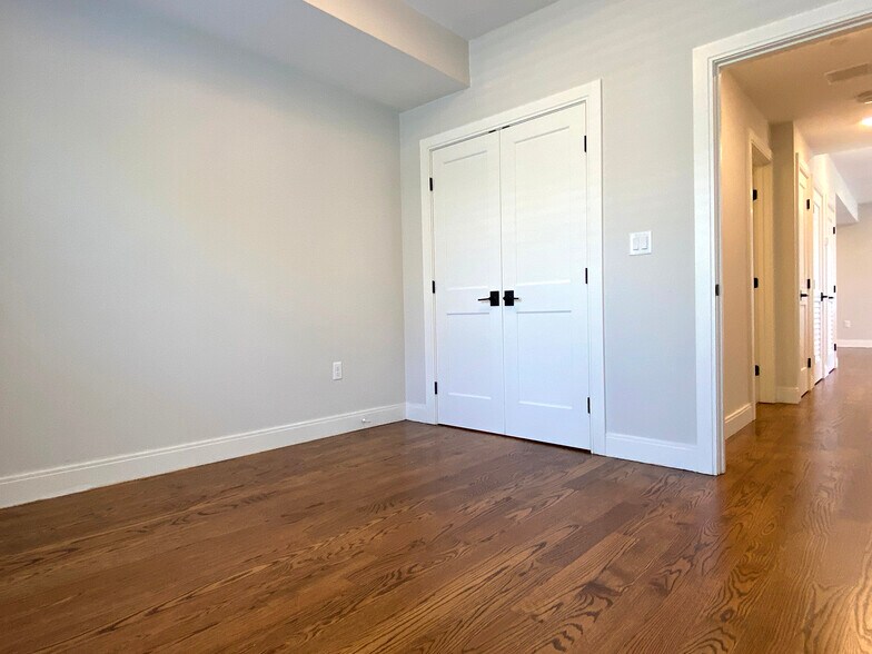 Building Photo - 36 North Beacon St