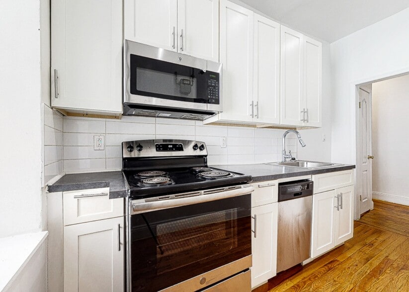Building Photo - West 160th Street