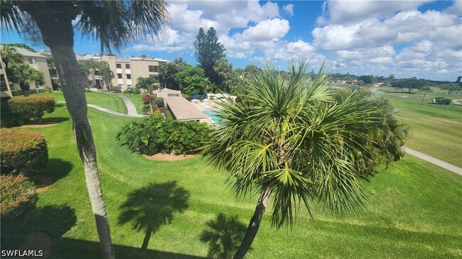 Building Photo - 3645 Boca Ciega Dr