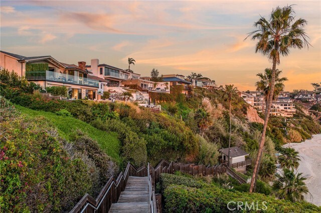 Building Photo - 26 S La Senda Dr