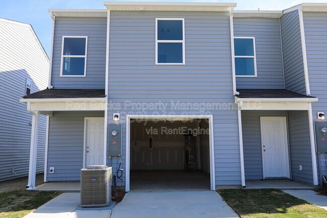 Building Photo - 230 Winston Ln