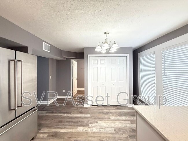 Building Photo - 5336 Cruz Rd