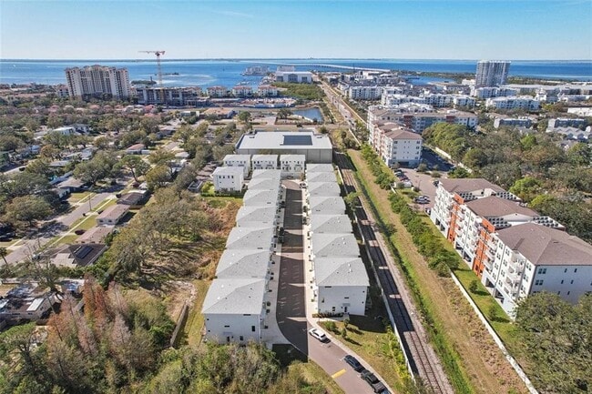 Building Photo - 4740 Legacy Park Dr