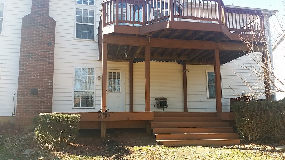 View of private entrance to basement - 11632 Long Forest Dr