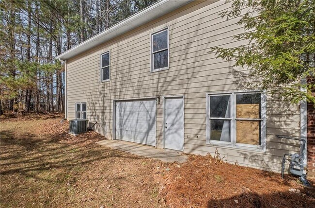 Building Photo - 1969 Seymour Dr NW