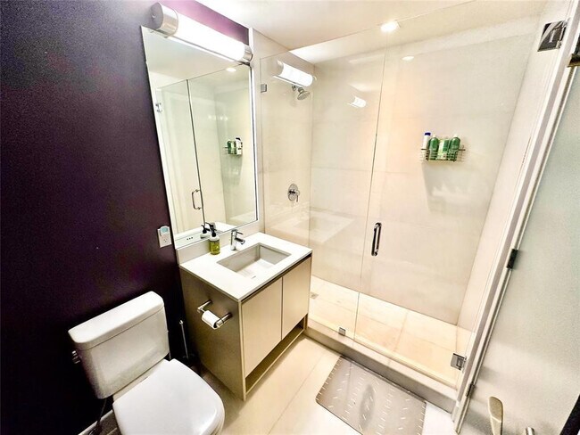 Building Photo - 2101 S Surf Rd