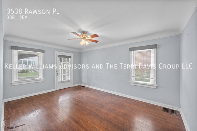 Building Photo - 3538 Rawson Pl