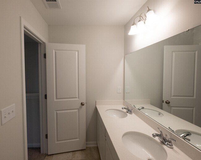 Building Photo - 283 Ridley Hill Ln