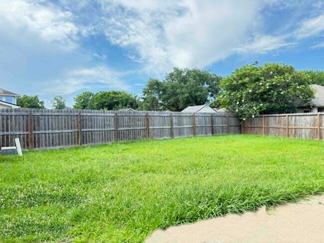 Building Photo - 4710 Meadowthorn Ct