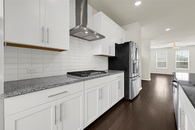 Building Photo - 1909 Monaco Memorial Ln