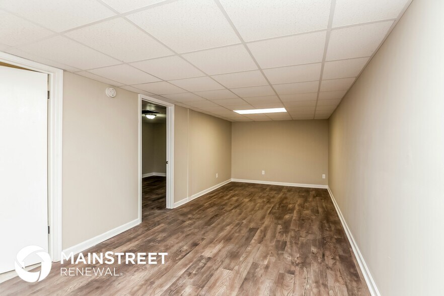 Building Photo - 1420 Denfield Ct