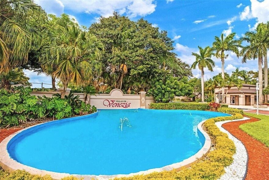 Building Photo - 9959 Nob Hill Ct