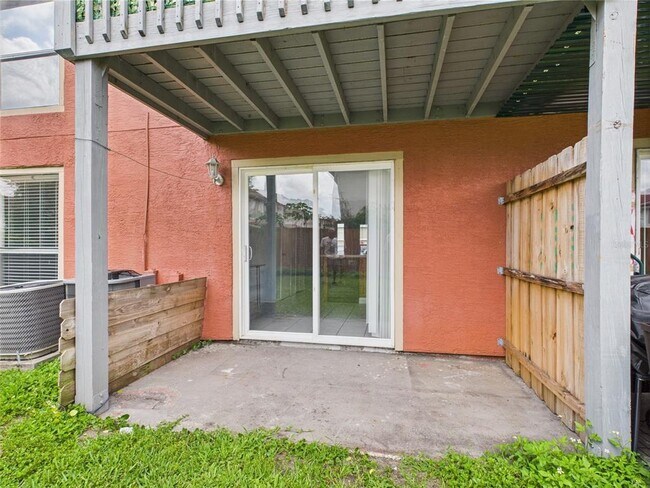 Building Photo - 1801 Caralee Blvd