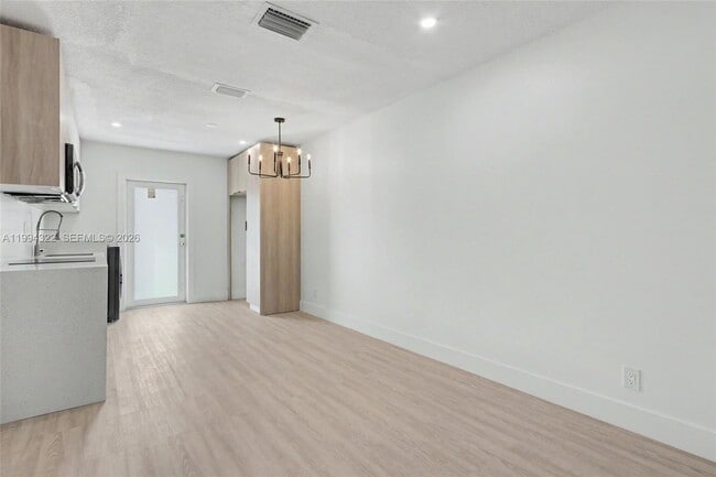 Building Photo - 55 SW 13th St