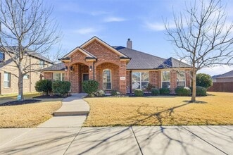 Building Photo - 1295 White Water Ln