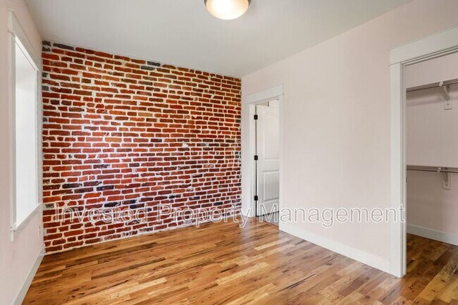 Building Photo - 2820 Josephine St