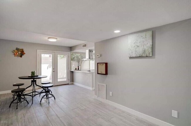 Building Photo - 4678 N 19th Ave