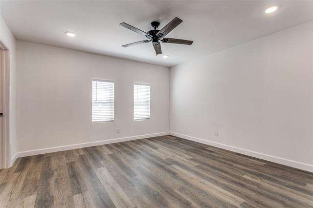 Building Photo - 1535 Carnation Dr