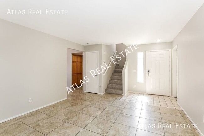 Building Photo - Beautifully Renovated Two-Story 3/2.5 Home...