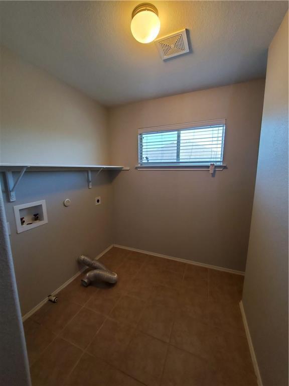 Building Photo - 11208 Ashbrook Dr