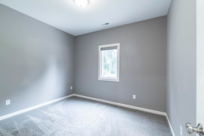 Building Photo - 2128 Freestone Pl