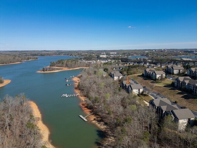 Building Photo - 433 Harts Cove Way