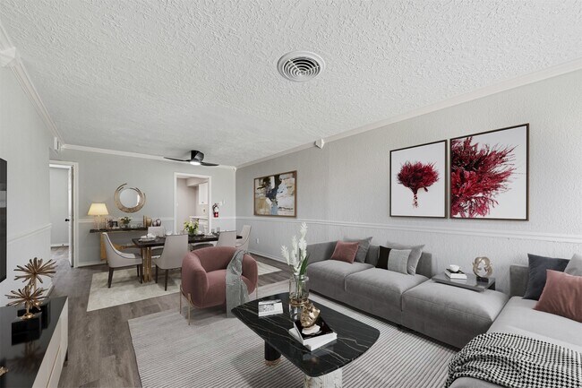 Building Photo - 2683 Gessner Rd