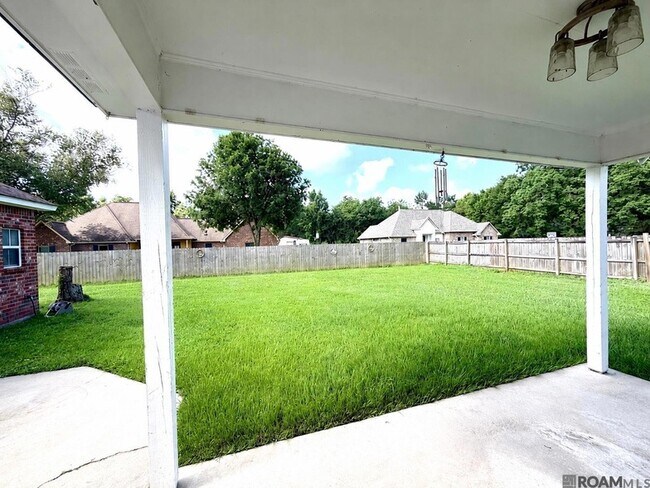 Building Photo - 37297 Overland Trail