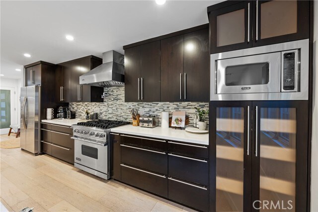 Building Photo - 4444 Canoga Ave