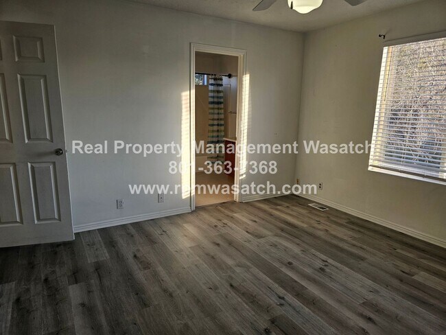 Building Photo - Perfect Multi Level home in West Vally City Utah