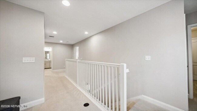 Building Photo - 1120 Persimmon Dr