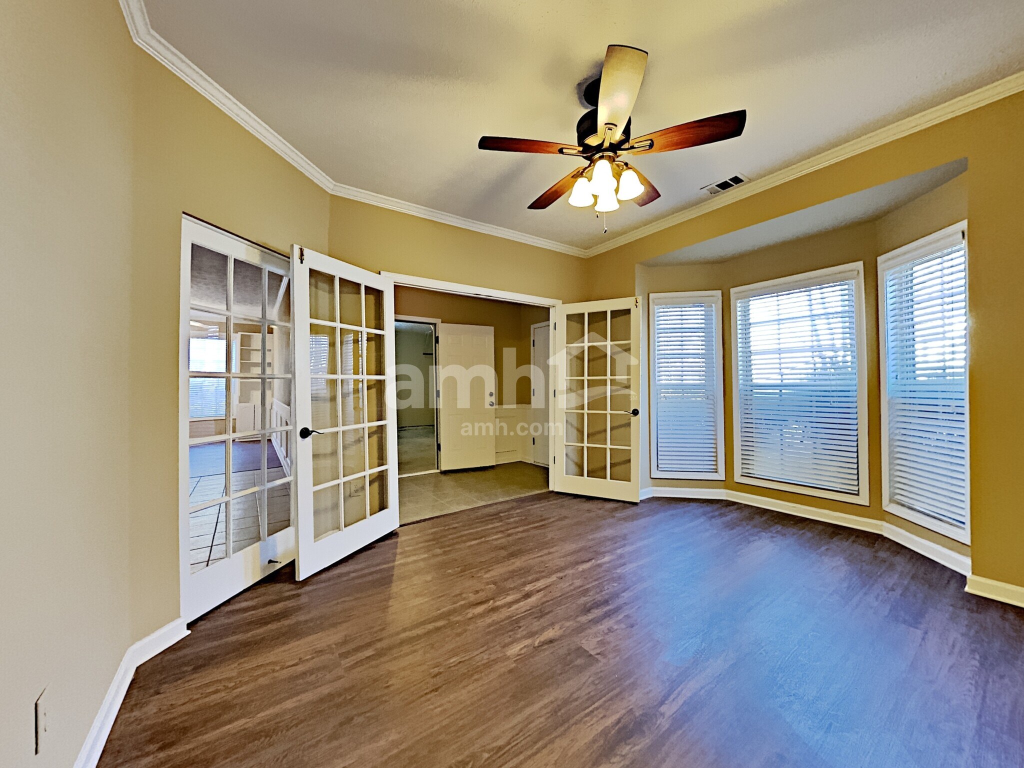 Building Photo - 2355 Kirkstone Dr