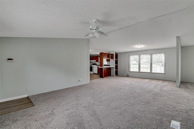 Building Photo - 140 H and O Ln