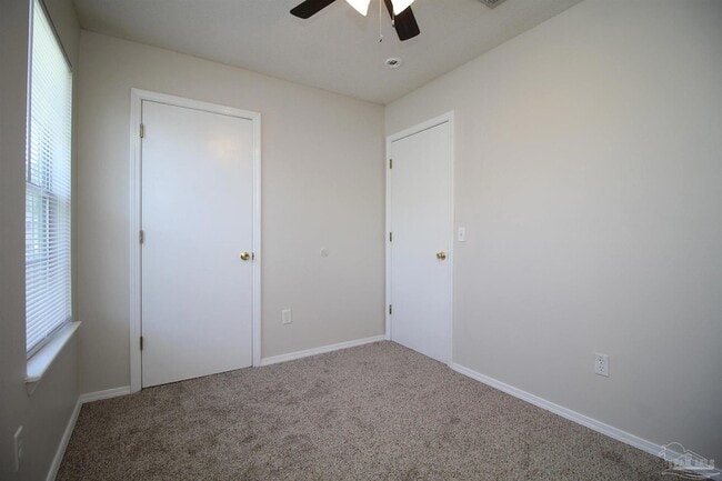 Building Photo - 509 Wood Crest Way
