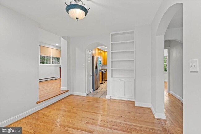 Building Photo - 5222 Duvall Dr