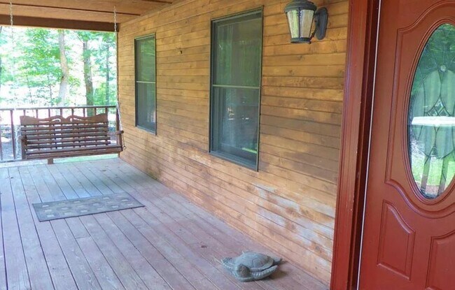 Building Photo - 402 Mt Airy Rd